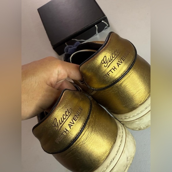 Gucci crocodile and leather sneakers 5th Ave Edition
Sz 9.5 G / / US 10.5 Exotic - Picture 4 of 12